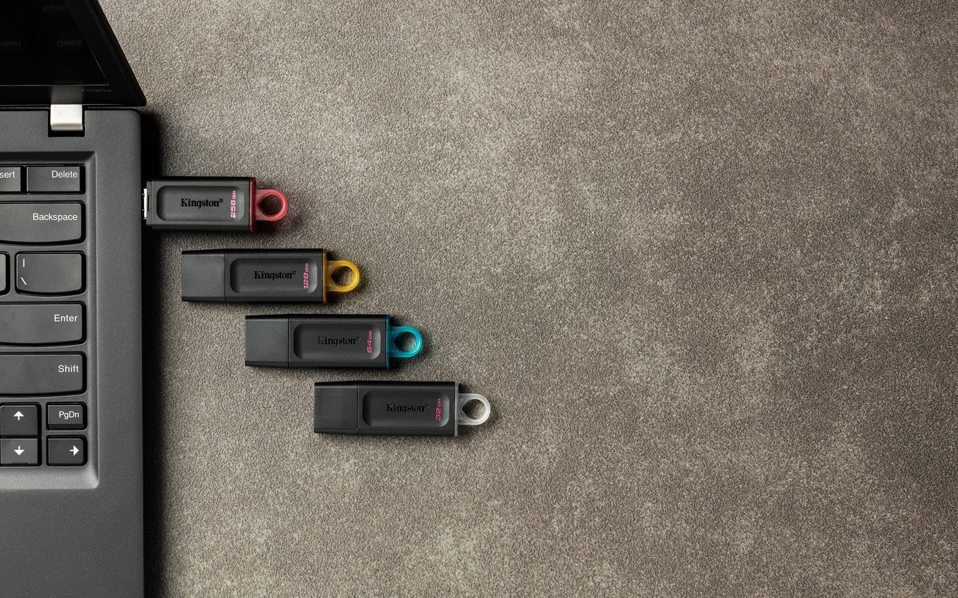 Kingston DataTraveler Exodia DTX/64GB Flash Drive USB 3.2 Gen 1 - met beschermkap en sleutelring in verschillende kleuren - NLMAX