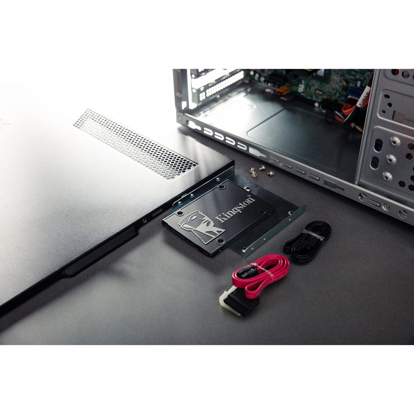 Kingston KC600 SSD SKC600/512G Interne SSD 2.5", SATA Rev 3.0, 3D TLC, XTS-AES 256-bits codering - NLMAX